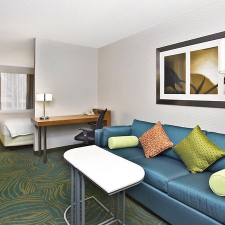 Springhill Suites By Marriott Chicago Elmhurst Oakbrook Area Dış mekan fotoğraf