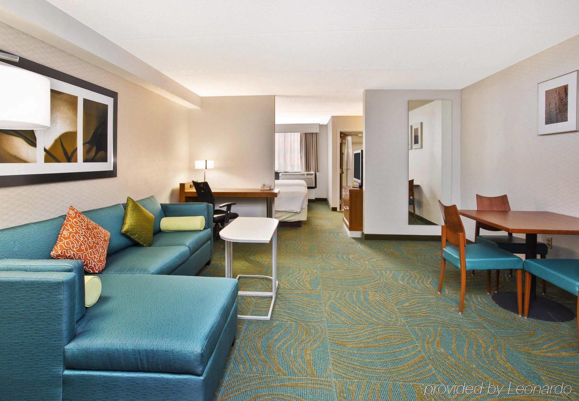 Springhill Suites By Marriott Chicago Elmhurst Oakbrook Area Dış mekan fotoğraf